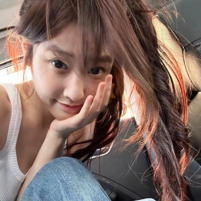 非常莉雅娜 海报
